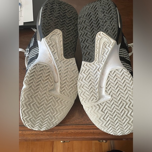 NIKE Lebron Witness VII. - Picture 3 of 6